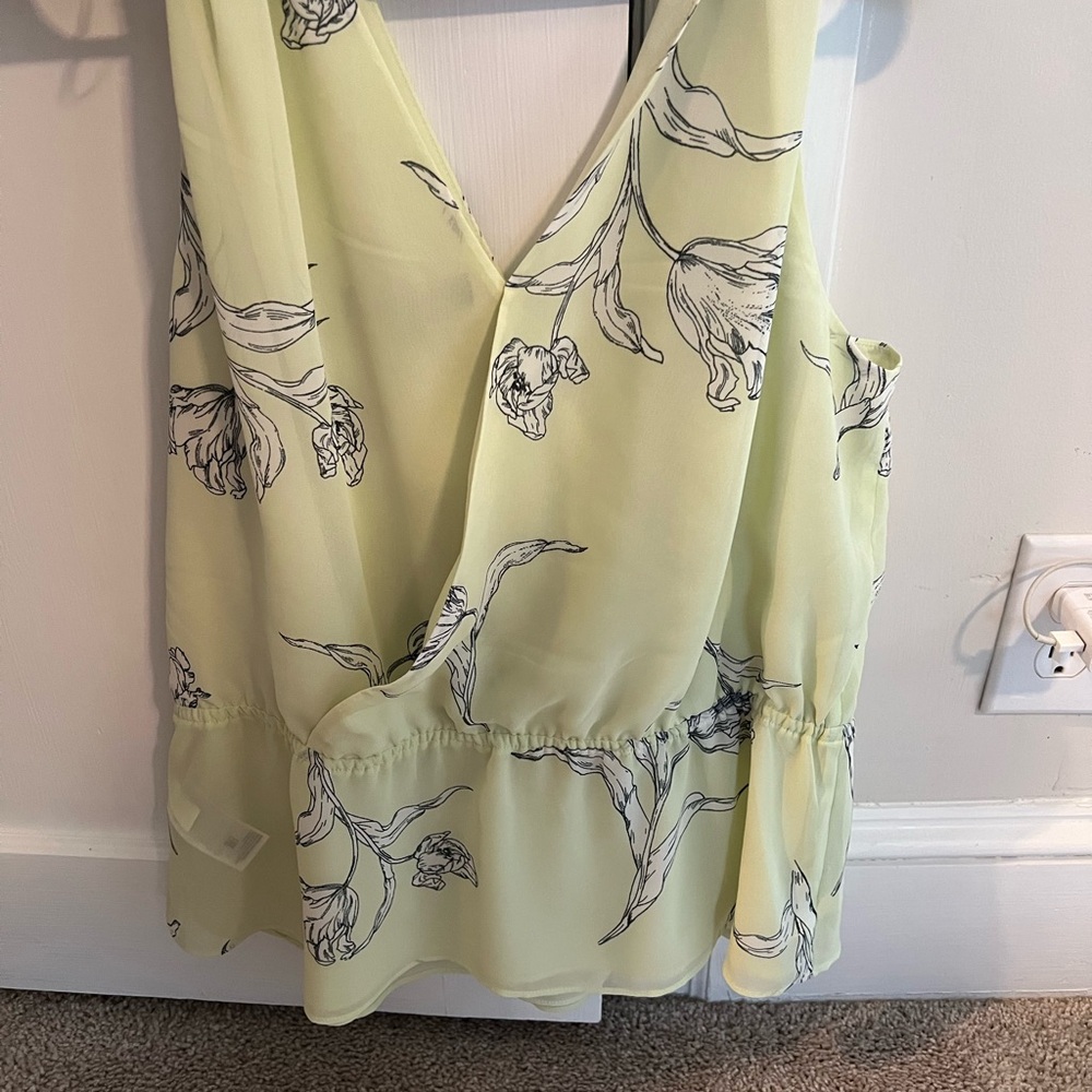 Banana republic tank blouse